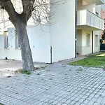 Fano, Trilocale Con Terrazzino A 30mt Dal Mare - F006 * Fano