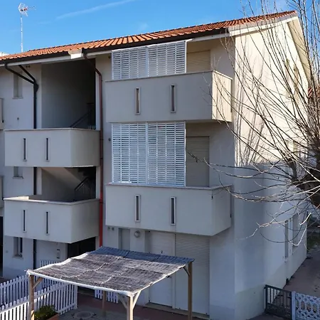 Fano, Trilocale Con Terrazzino A 30mt Dal Mare - F006 Apartmán Fano (Pesaro and Urbino)